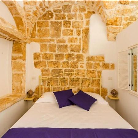 La Finestra Dimora Charme Hotel Ceglie Messapica Bagian luar foto